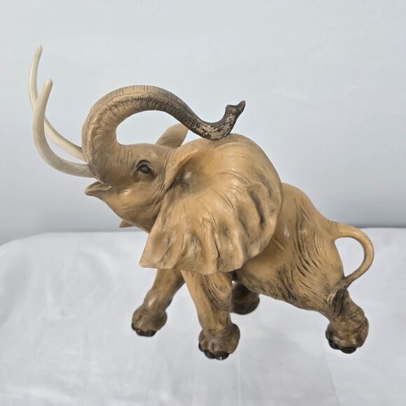 Large Bull Elephant Figurine Signed by Guido Cacciapuoti 10" x 11" x 8" Italy - Picture 10 of 13